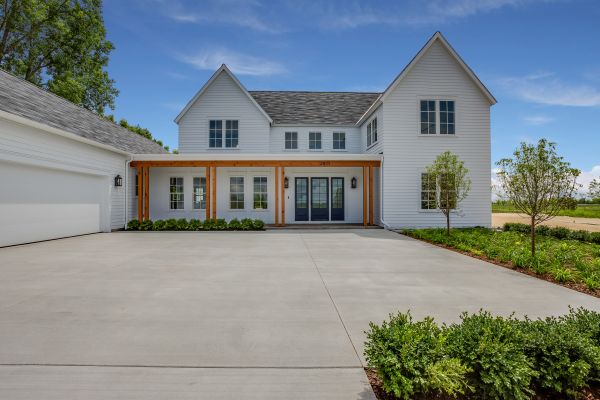 Cost of Concrete Driveway Service in Upland