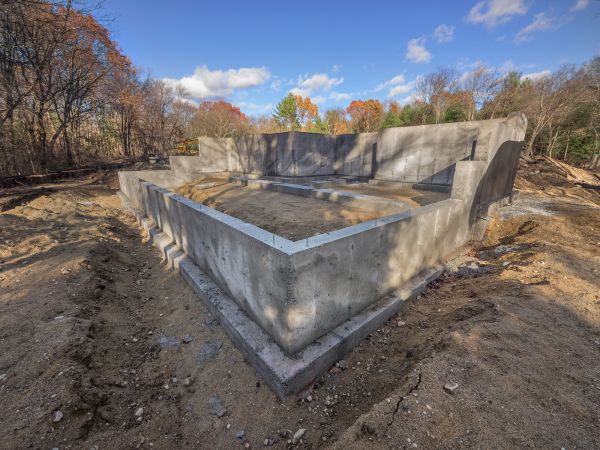 Cost of Foundation Wall Pouring in Upland