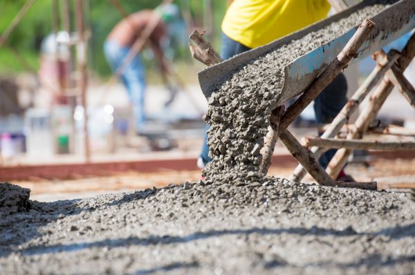 Backyard Concrete Pouring Service